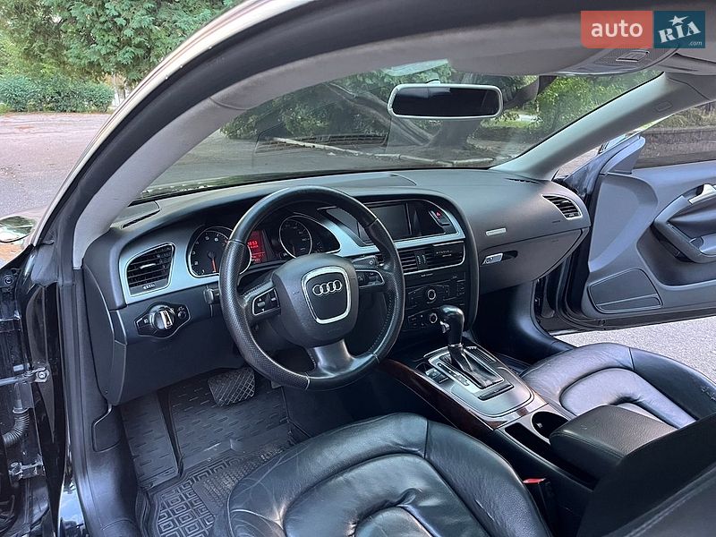 Купе Audi A5 2011 в Смеле