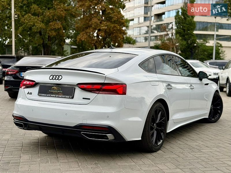 Лифтбек Audi A5 2023 в Днепре