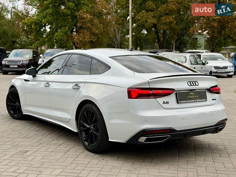 Лифтбек Audi A5 2023 в Днепре
