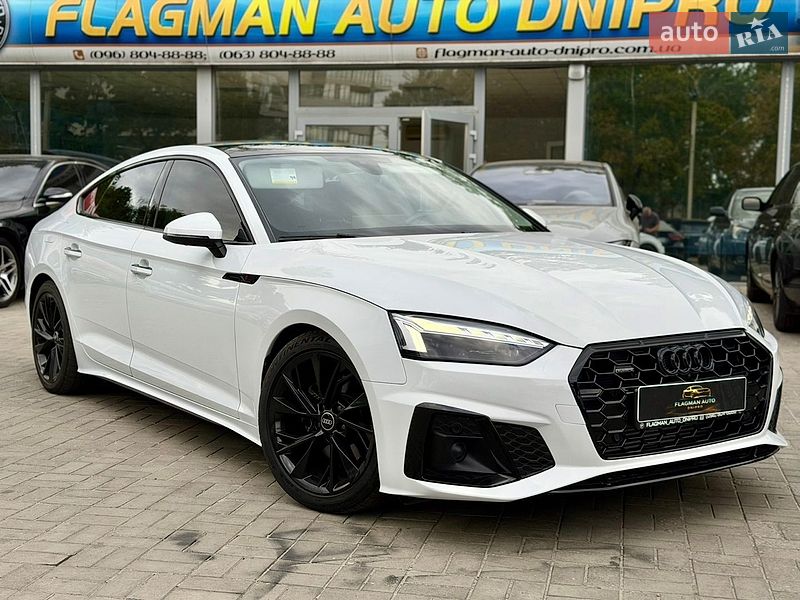 Лифтбек Audi A5 2023 в Днепре