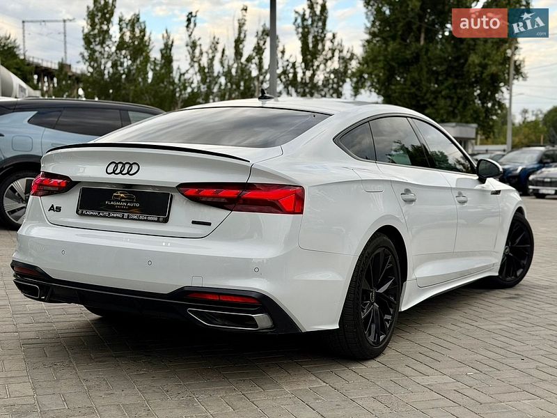 Лифтбек Audi A5 2023 в Днепре