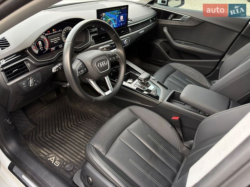 Лифтбек Audi A5 2023 в Днепре