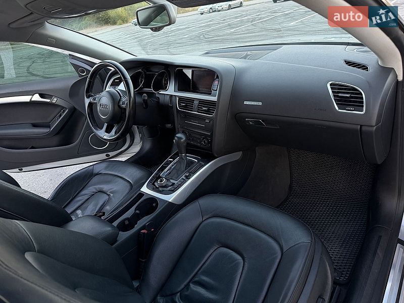 Купе Audi A5 2011 в Запорожье