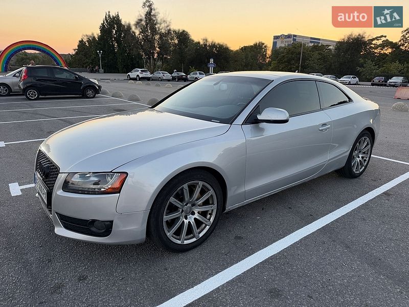 Купе Audi A5 2011 в Запорожье