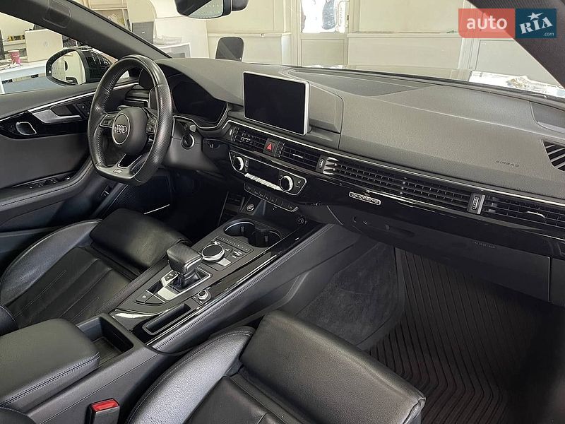 Купе Audi A5 2018 в Києві