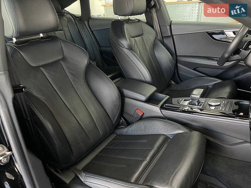 Купе Audi A5 2018 в Києві