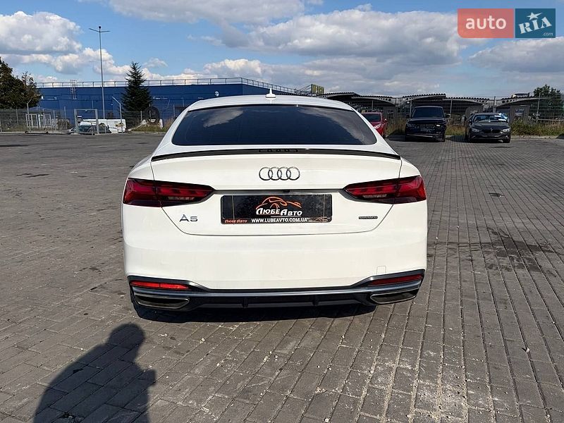 Лифтбек Audi A5 2020 в Львове