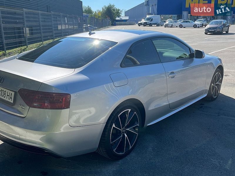 Купе Audi A5 2014 в Львові