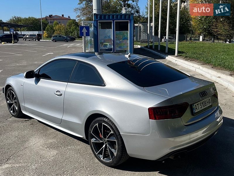 Купе Audi A5 2014 в Львові
