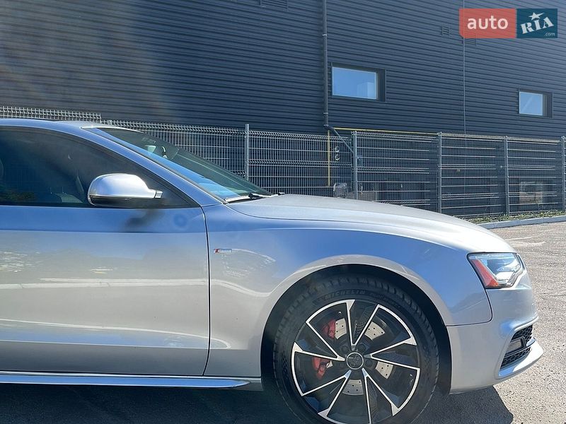 Купе Audi A5 2014 в Львові