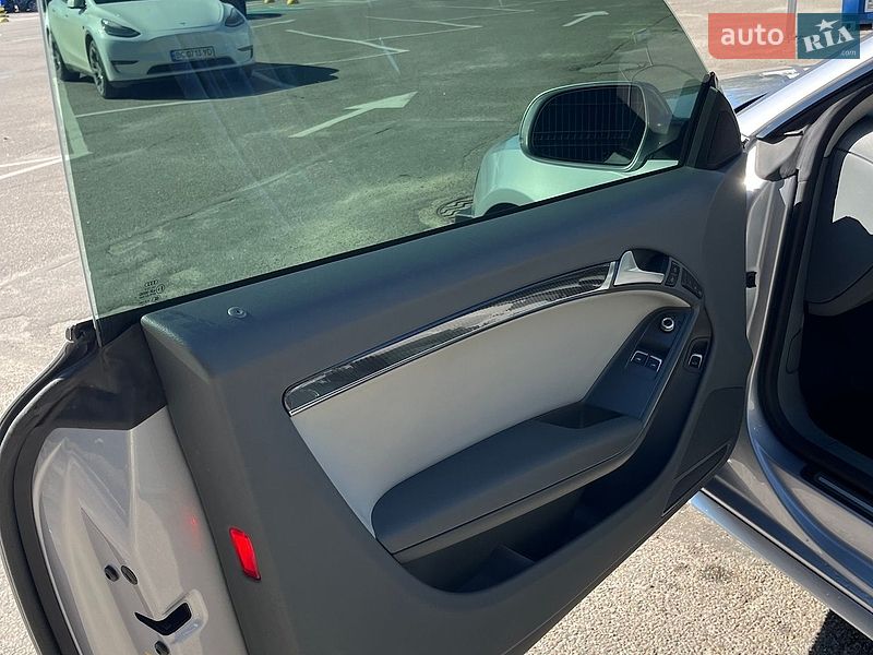 Купе Audi A5 2014 в Львові