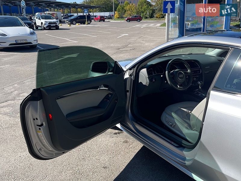 Купе Audi A5 2014 в Львові