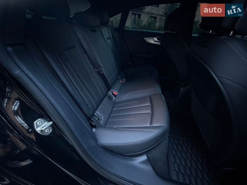 Ліфтбек Audi A5 2024 в Івано-Франківську