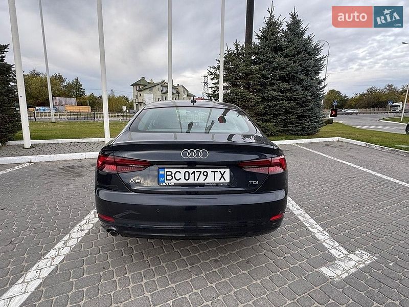 Купе Audi A5 2017 в Львові