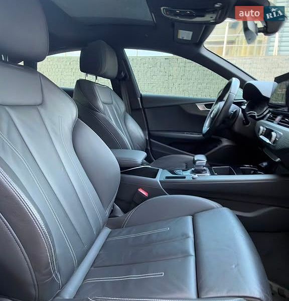 Лифтбек Audi A5 2021 в Луцке