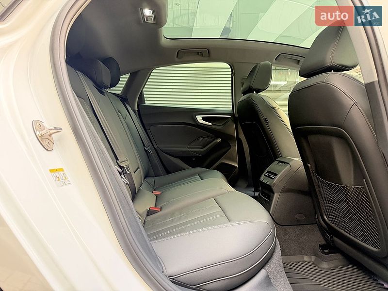 Ліфтбек Audi A5 2025 в Києві фото 30 Ліфтбек Audi A5 2025 в Києві