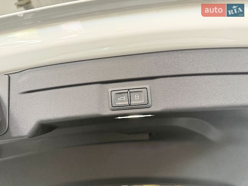 Лифтбек Audi A5 2025 в Киеве