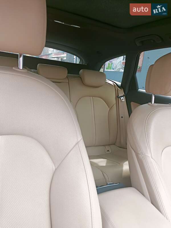 Универсал Audi A6 Allroad 2014 в Кременчуге