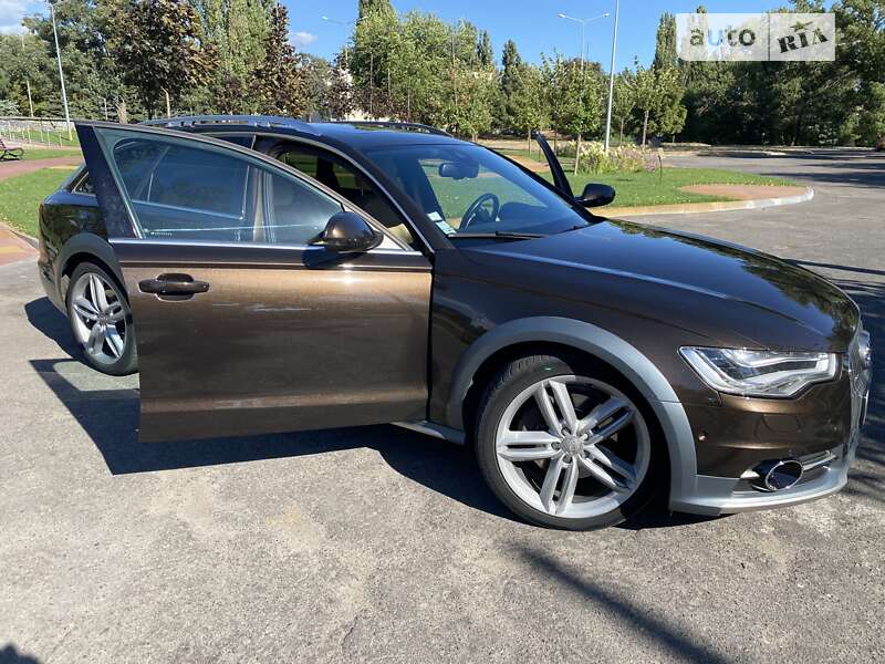 Универсал Audi A6 Allroad 2014 в Кременчуге