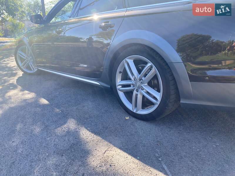 Универсал Audi A6 Allroad 2014 в Кременчуге
