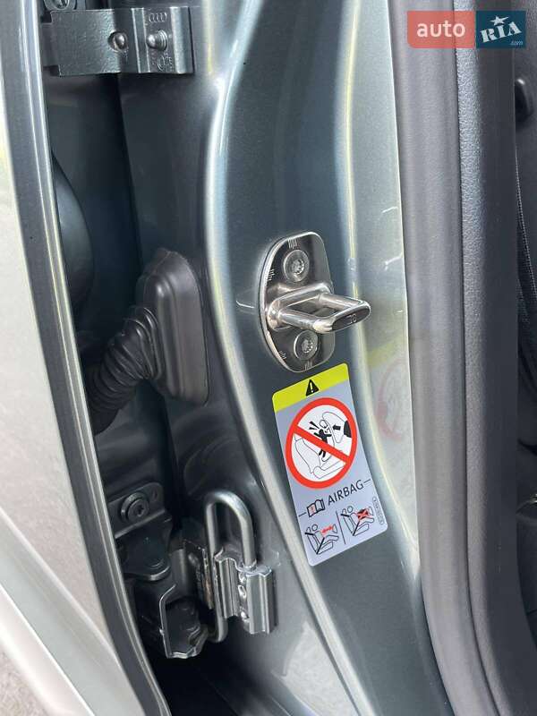 Универсал Audi A6 Allroad 2011 в Первомайске