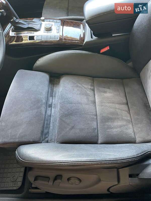 Универсал Audi A6 Allroad 2011 в Первомайске