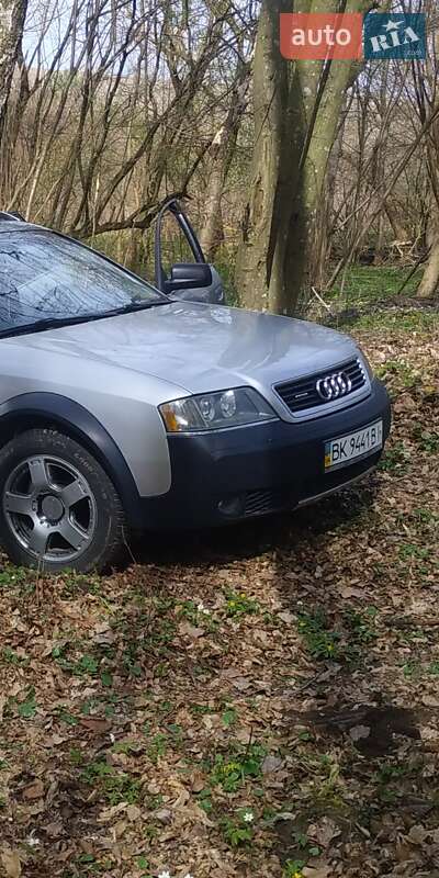 Audi A6 Allroad 2001