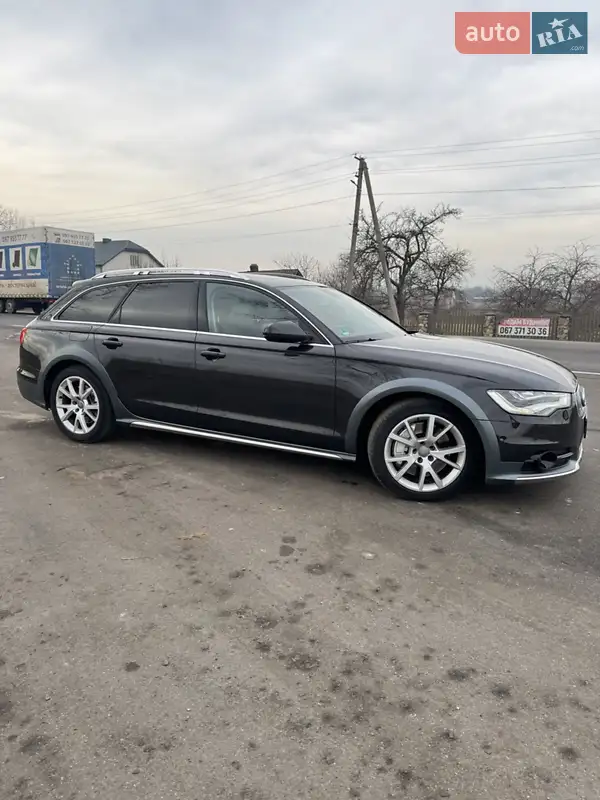 Audi A6 Allroad 2012