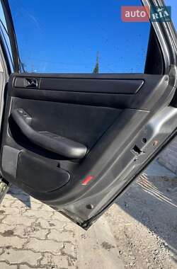 Универсал Audi A6 Allroad 2000 в 