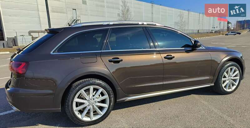 Универсал Audi A6 Allroad 2017 в Ровно