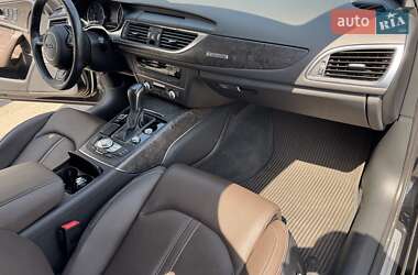 Универсал Audi A6 Allroad 2017 в 