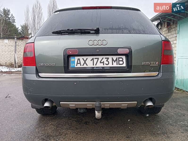 Универсал Audi A6 Allroad 2002 в Вараше