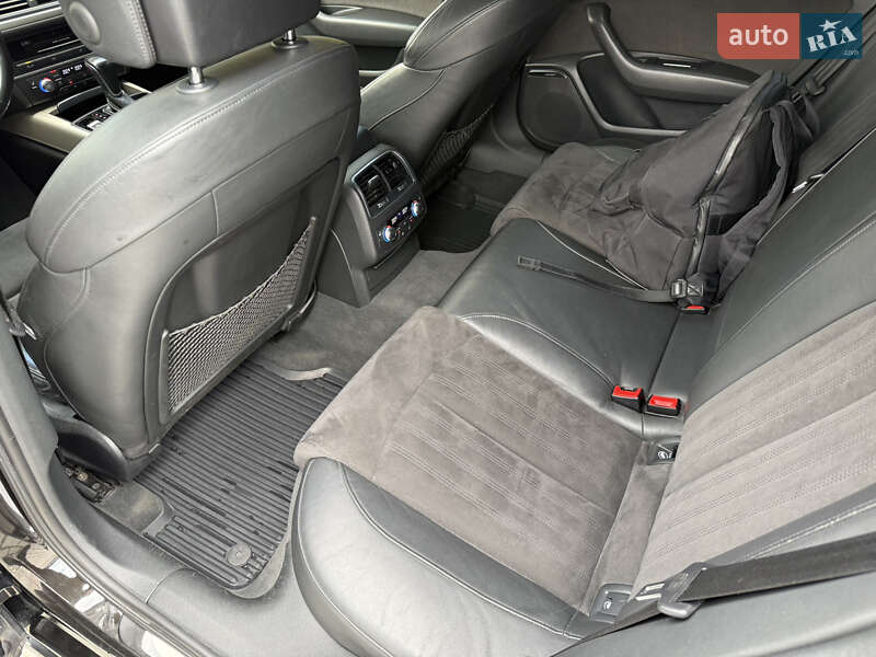 Универсал Audi A6 Allroad 2016 в Жовкве