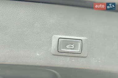 Универсал Audi A6 Allroad 2017 в 