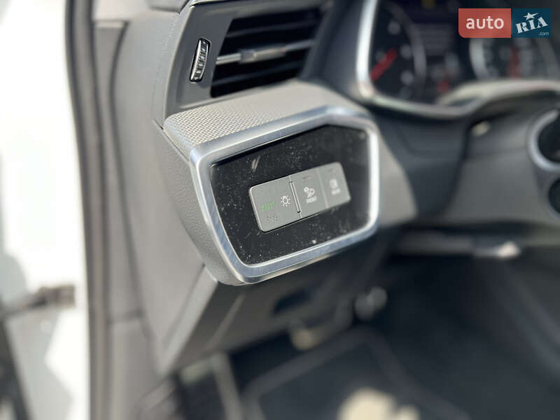 Универсал Audi A6 Allroad 2020 в Киеве