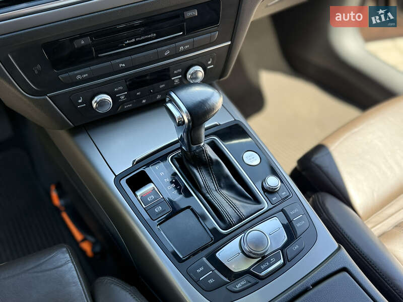 Универсал Audi A6 Allroad 2012 в Вараше