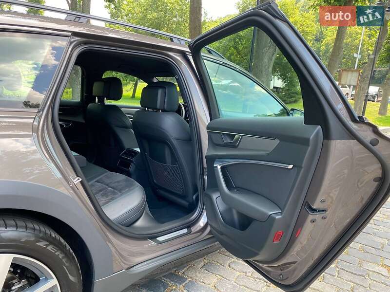 Універсал Audi A6 Allroad 2019 в Києві