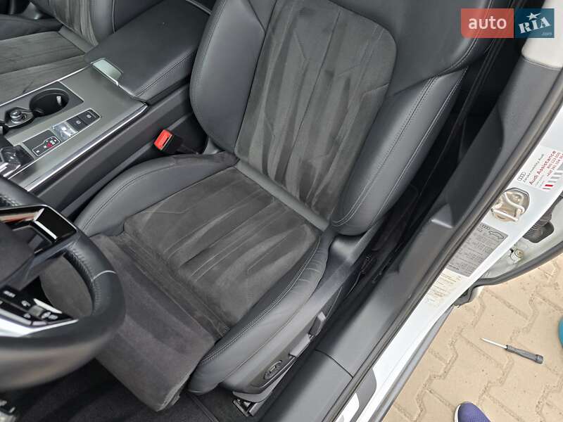 Універсал Audi A6 Allroad 2020 в Рівному