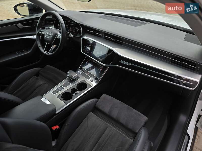 Універсал Audi A6 Allroad 2020 в Рівному