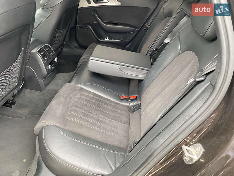 Універсал Audi A6 Allroad 2015 в Луцьку
