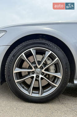 Универсал Audi A6 Allroad 2015 в 