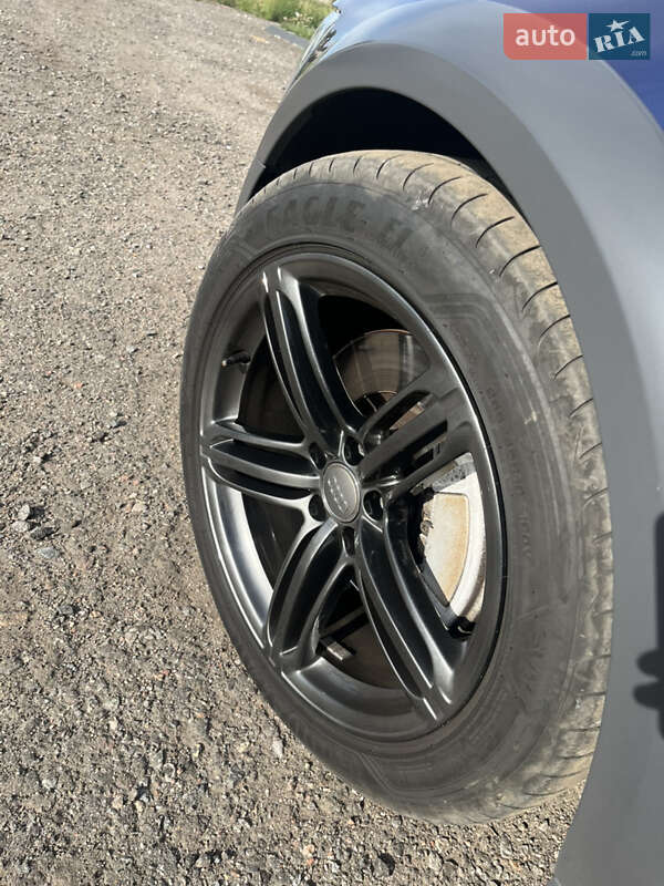 Универсал Audi A6 Allroad 2017 в Александрие
