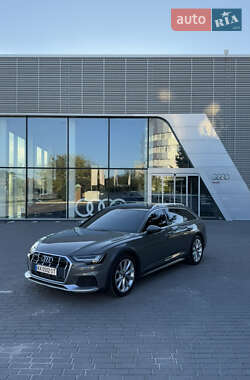 Универсал Audi A6 Allroad 2022 в 