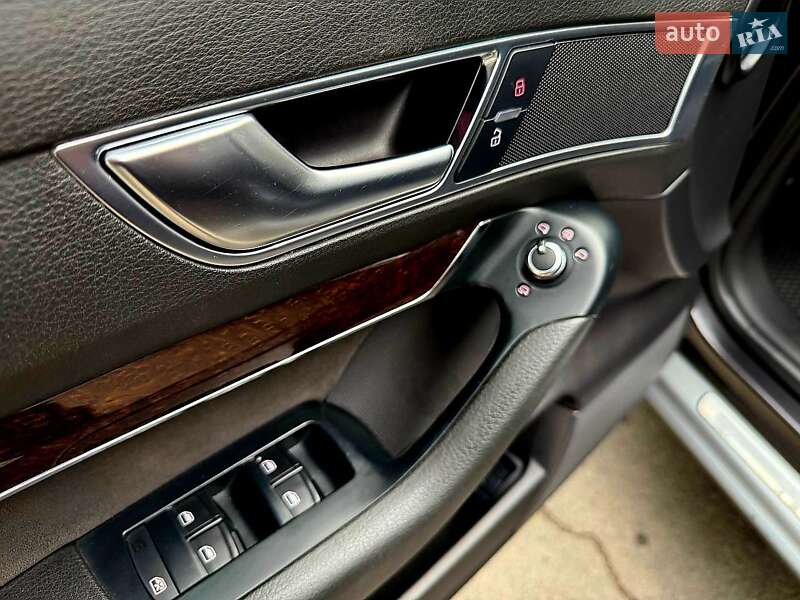 Универсал Audi A6 Allroad 2011 в Киеве