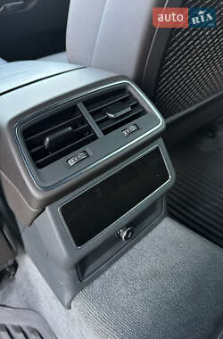 Универсал Audi A6 Allroad 2021 в 