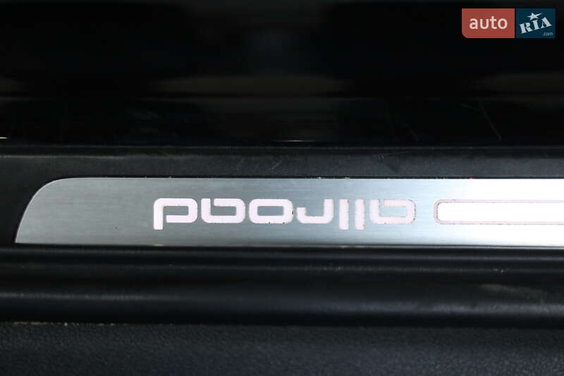 Универсал Audi A6 Allroad 2013 в Луцке