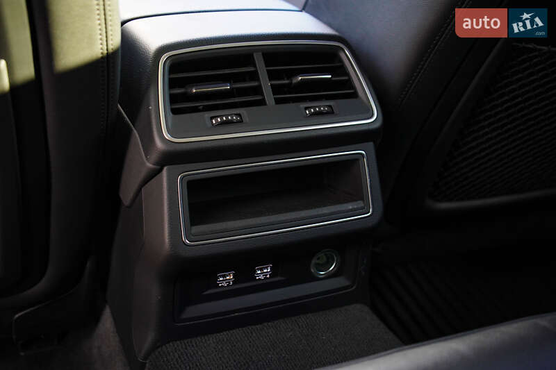 Універсал Audi A6 Allroad 2019 в Житомирі