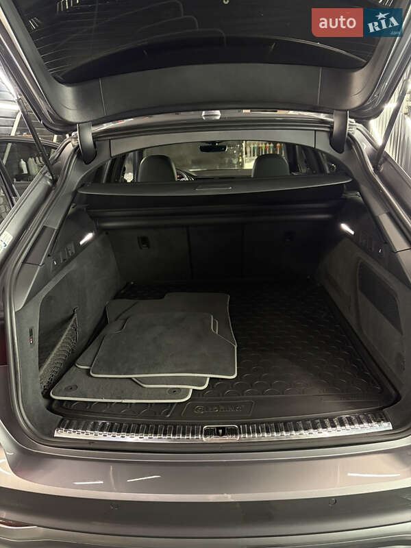 Универсал Audi A6 Allroad 2019 в Киеве