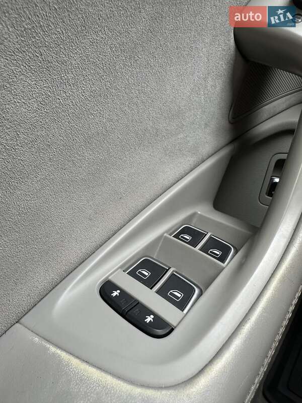 Универсал Audi A6 Allroad 2016 в Белогородке