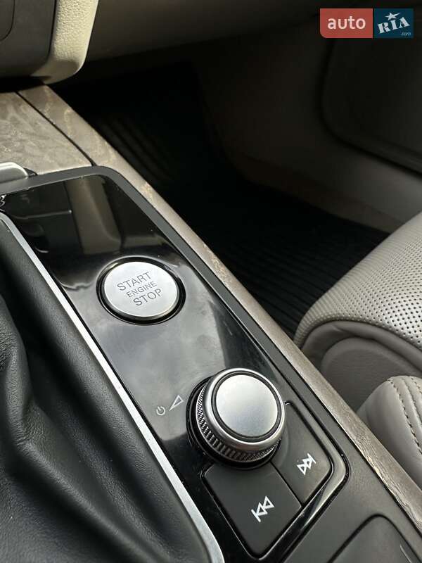 Универсал Audi A6 Allroad 2016 в Белогородке